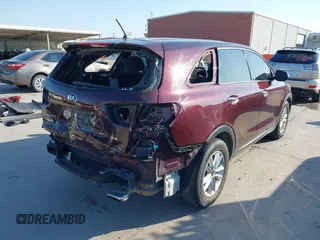 2019 Kia Sorento S V6 with VIN 5XYPGDA53KG444952, listed as a IAAI auction lot 42020485 with 143,067 mi miles. Bid and sale history available at carsss.com. Image 4.