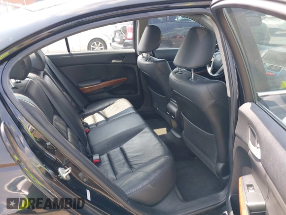 2012 Honda Accord EX-L z VIN 1HGCP3F8XCA030159, wystawiony jako IAAI lot #42259367 z przebiegiem 129 022 mil mil oraz . Historia ofert i sprzedaży dostępna na DreamBid. Obrazek 8.