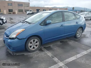 2008 Toyota Prius with VIN JTDKB20UX87803600, listed as a IAAI auction lot 41360150 with 149,360 mi miles. Bid and sale history available at carsss.com. Image 17.