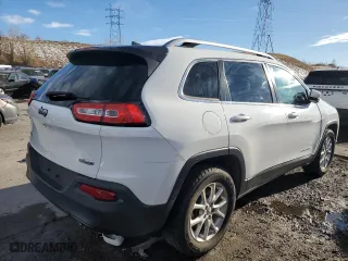 2016 Jeep Cherokee Altitude with VIN 1C4PJMCB6GW148886, listed as a Copart auction lot 43605415 with 119,331 mi miles and Salvage Title. Bid and sale history available at carsss.com. Image 3.