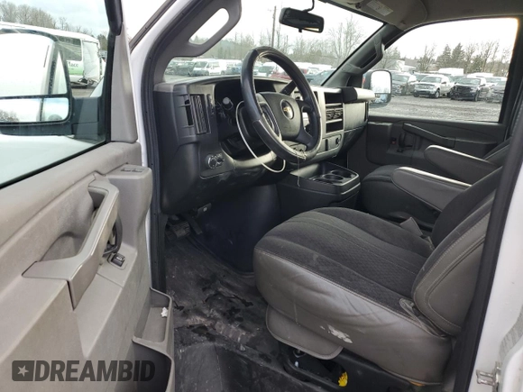 2018 Chevrolet Express Cargo Van with VIN 1GCWGAFG6J1904057, listed as a Copart auction lot 85921774 with 72,676 mi miles and Salvage Title. Bid and sale history available at carsss.com. Image 8.