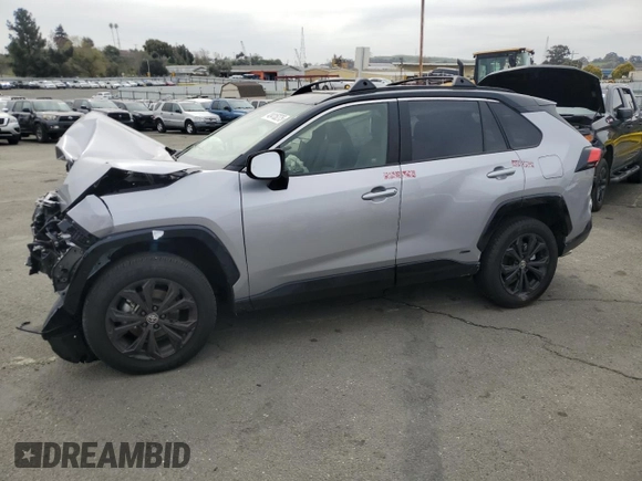 2024 Toyota RAV4 Hybrid XSE with VIN JTME6RFV1RD563804, listed as a Copart auction lot 48415275 with 4,079 mi miles and Salvage Title. Bid and sale history available at DreamBid. Image 1.