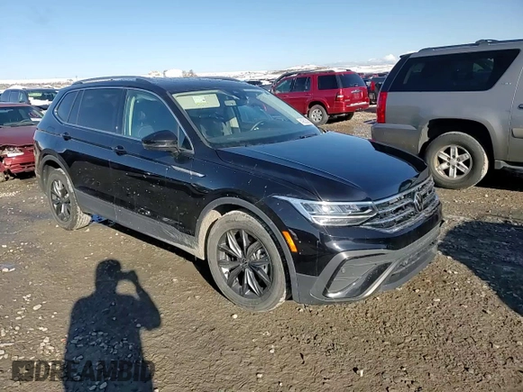 2022 Volkswagen Tiguan SE with VIN 3VV3B7AX7NM162029, listed as a Copart auction lot 49803065 with 11,407 mi miles and Salvage Title. Bid and sale history available at DreamBid. Image 12.
