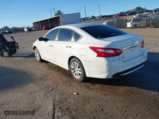 2017 Nissan Altima 2.5 SR with VIN 1N4AL3AP7HC162393, listed as a IAAI auction lot 41057884 with 172,433 mi miles. Bid and sale history available at carsss.com. Image 3.