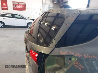2024 Chevrolet Equinox LT z VIN 3GNAXKEG8RS238242, wystawiony jako IAAI lot #42175329 z przebiegiem 19 396 mil mil oraz . Historia ofert i sprzedaży dostępna na DreamBid. Obrazek 19.