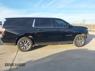 2024 Chevrolet Suburban LS with VIN 1GNSCBKD7RR221946, listed as a IAAI auction lot 40988374 with 19,394 mi miles and . Bid and sale history available at DreamBid. Image 13.