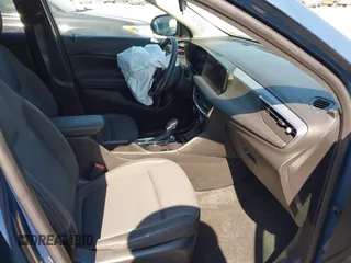 2024 Buick Encore GX Preferred с VIN KL4AMCSL5RB048641, выставлен на аукционе IAAI как лот 42053696 с пробегом 14 479 миль миль и . История ставок и продаж доступна на DreamBid. Изображение 5.