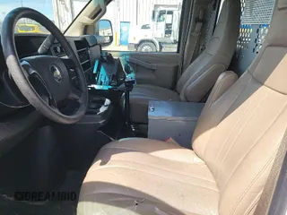 2016 Chevrolet Express Cargo Van with VIN 1GCWGAFF2G1177564, listed as a IAAI auction lot 41975674 with 115,348 mi miles. Bid and sale history available at carsss.com. Image 1.