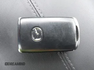 2024 Mazda CX-30 S Select Sport z VIN 3MVDMBBM3RM664352, wystawiony jako IAAI lot #42190340 z przebiegiem 10 068 mil mil oraz . Historia ofert i sprzedaży dostępna na DreamBid. Obrazek 11.