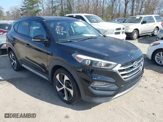 2018 Hyundai Tucson Value with VIN KM8J33A24JU767790, listed as a IAAI auction lot 41502084 with 102,741 mi miles. Bid and sale history available at carsss.com. Image 1.
