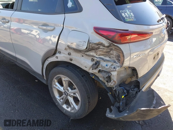 2022 Hyundai Kona SEL with VIN KM8K62AB8NU832281, listed as a IAAI auction lot 40632207 with 70,885 mi miles and . Bid and sale history available at DreamBid. Image 6.
