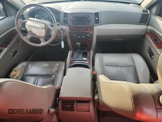 2005 Jeep Grand Cherokee Limited with VIN 1J4HR58235C654101, listed as a Copart auction lot 65961985 with 204,577 mi miles and Non repairable. Bid and sale history available at DreamBid. Image 8.