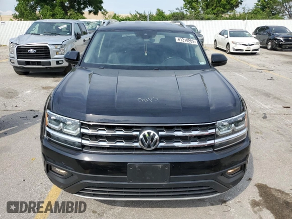 2019 Volkswagen Atlas SE with VIN 1V2UR2CA6KC510456, listed as a Copart auction lot 61210805 with 100,359 mi miles and Salvage title. Bid and sale history available at DreamBid. Image 5.