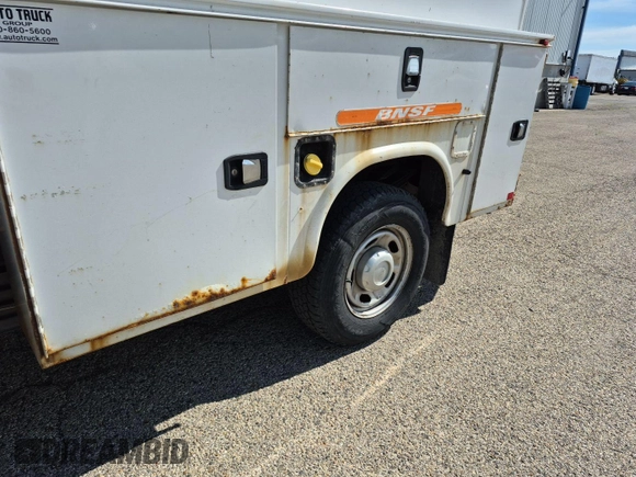 2014 Ford F-250 XL with VIN 1FD7X2B64EEB03645, listed as a IAAI auction lot 42677861 with 354,237 mi miles and . Bid and sale history available at DreamBid. Image 17.