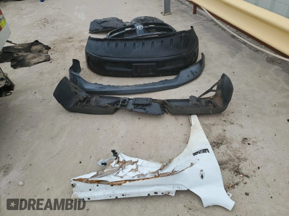 2016 Ram 1500 Tradesman z VIN 1C6RR7ST7GS125483, wystawiony jako Copart lot #43636635 z przebiegiem 184 693 mil mil oraz Szkoda całkowita • Salvage title. Historia ofert i sprzedaży dostępna na DreamBid. Obrazek 12.