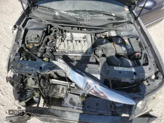 2001 Lincoln Continental with VIN 1LNHM97V21Y680964, listed as a Copart auction lot 80640714 with 0 mi miles and Salvage Title. Bid and sale history available at carsss.com. Image 13.