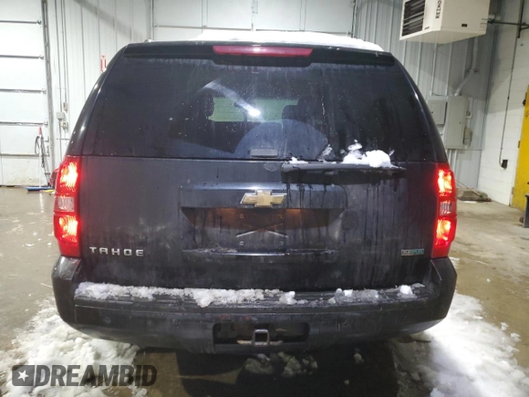 2010 Chevrolet Tahoe LT z VIN 1GNUKBE03AR186637, wystawiony jako Copart lot #44437825 z przebiegiem 223 361 mil mil oraz Szkoda całkowita • Salvage title. Historia ofert i sprzedaży dostępna na DreamBid. Obrazek 6.