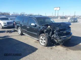 2012 Chevrolet Suburban LTZ with VIN 1GNSKKE78CR323272, listed as a IAAI auction lot 41794029 with 16,541 mi miles. Bid and sale history available at carsss.com. Image 1.