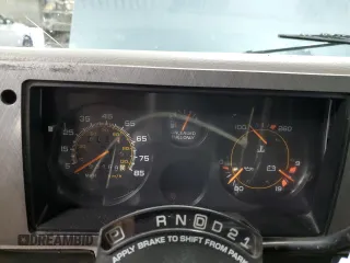 1995 Chevrolet Chevy Van z VIN 1GBEG25K2SF243949, wystawiony jako Copart lot #50422305 z przebiegiem 193 169 mil mil oraz Szkody całkowita. Historia ofert i sprzedaży dostępna na DreamBid. Obrazek 9.