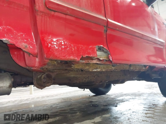 1999 Ford F-150 z VIN 1FTRX18WXXNA73861, wystawiony jako IAAI lot #42517576 z przebiegiem Nie podano mil oraz . Historia ofert i sprzedaży dostępna na DreamBid. Obrazek 13.