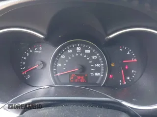2015 Kia Sorento LX with VIN 5XYKT4A66FG625788, listed as a IAAI auction lot 41692243 with 131,182 mi miles. Bid and sale history available at carsss.com. Image 7.