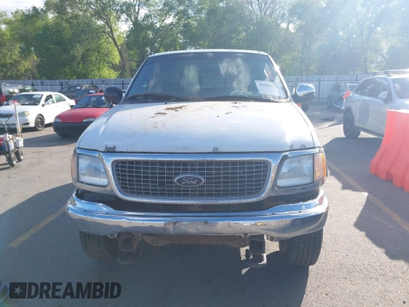 2003 Ford F-150 XL с VIN 1FTRX18L23NB93718, выставлен на аукционе IAAI как лот 42286043 с пробегом 274 079 миль миль и . История ставок и продаж доступна на DreamBid. Изображение 6.