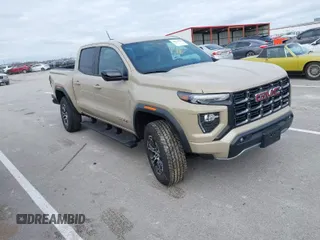 2024 GMC Canyon 4WD AT4 with VIN 1GTP6DEK8R1179023, listed as a IAAI auction lot 40930724 with 3,235 mi miles. Bid and sale history available at carsss.com. Image 1.