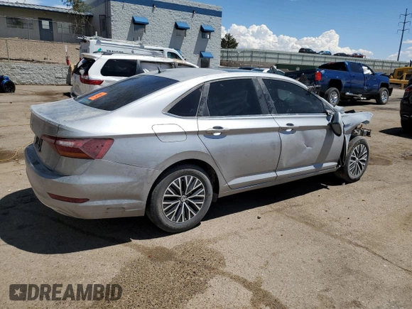 2019 Volkswagen Jetta SEL z VIN 3VWEB7BU3KM198823, wystawiony jako Copart lot #55928385 z przebiegiem Nie podano mil oraz Szkoda całkowita • Salvage title. Historia ofert i sprzedaży dostępna na DreamBid. Obrazek 3.