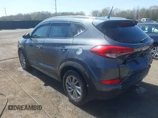 2017 Hyundai Tucson SE with VIN KM8J3CA46HU550818, listed as a IAAI auction lot 41935135 with 90,982 mi miles. Bid and sale history available at carsss.com. Image 3.