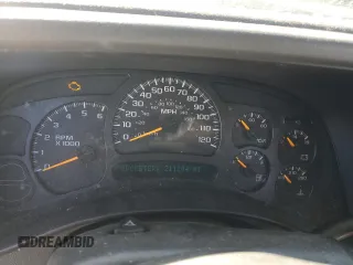 2005 Chevrolet Avalanche Z71 with VIN 3GNEK12Z25G288194, listed as a Copart auction lot 44747375 with 211,284 mi miles and Salvage Title. Bid and sale history available at carsss.com. Image 9.