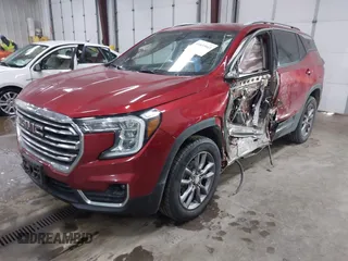 2023 GMC Terrain SLT with VIN 3GKALVEG9PL140659, listed as a IAAI auction lot 41633943 with 32,010 mi miles and . Bid and sale history available at carsss.com. Image 18.