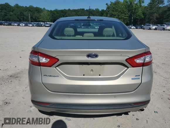 2015 Ford Fusion SE z VIN 3FA6P0HD7FR176586, wystawiony jako Copart lot #57523525 z przebiegiem 126 950 mil mil oraz Szkoda całkowita • Salvage title. Historia ofert i sprzedaży dostępna na DreamBid. Obrazek 6.