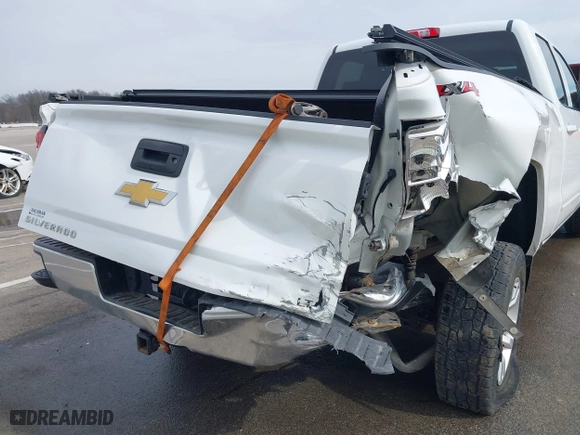 2018 Chevrolet Silverado 1500 LT with VIN 1GCVKREHXJZ298878, listed as a IAAI auction lot 41617944 with 64,847 mi miles. Bid and sale history available at carsss.com. Image 6.