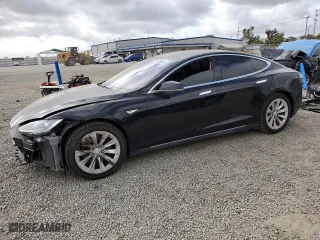 2016 Tesla Model S 70 kWh Battery with VIN 5YJSA1E19GF131999, listed as a Copart auction lot 49355665 with 96,978 mi miles and Salvage Title. Bid and sale history available at carsss.com. Image 1.