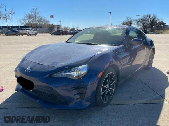 2017 Toyota 86 with VIN JF1ZNAA12H9705708, listed as a Copart auction lot 42773725 with 0 mi miles and Clean Title. Bid and sale history available at carsss.com. Image 2.