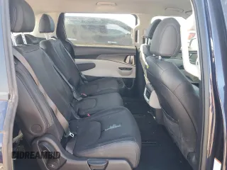 2024 Kia Carnival LX with VIN KNDNB4H34R6386454, listed as a Copart auction lot 88491205 with 10,124 mi miles and Salvage Title. Bid and sale history available at carsss.com. Image 11.