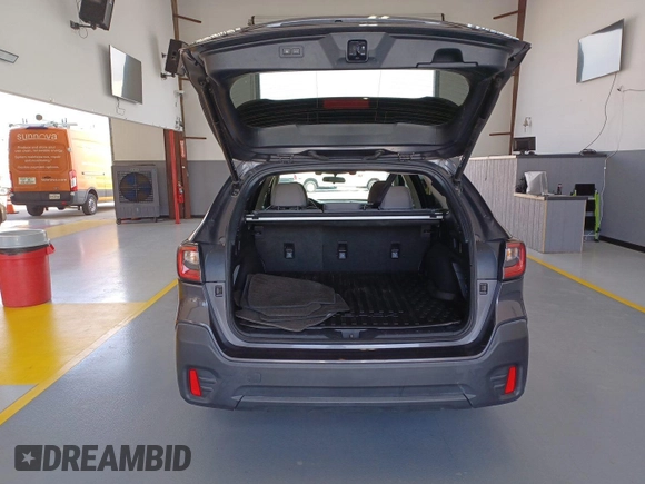 2022 Subaru Outback Premium z VIN 4S4BTADC8N3266135, wystawiony jako IAAI lot #42852893 z przebiegiem 78 479 mil mil oraz . Historia ofert i sprzedaży dostępna na DreamBid. Obrazek 10.