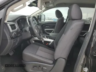 2024 Nissan Titan Pro-4X with VIN 1N6AA1ED3RN109827, listed as a Copart auction lot 42034245 with 4,076 mi miles and Salvage title. Bid and sale history available at DreamBid. Image 7.