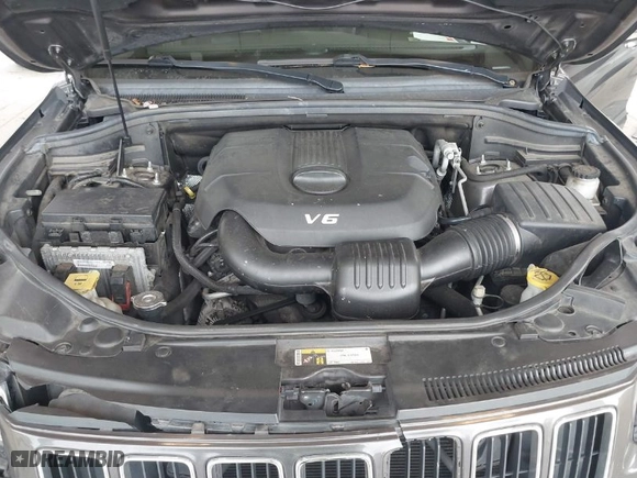 2015 Jeep Grand Cherokee Limited with VIN 1C4RJFBG4FC852117, listed as a IAAI auction lot 41905996 with 137,337 mi miles. Bid and sale history available at carsss.com. Image 10.