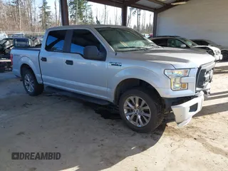 2015 Ford F-150 XLT with VIN 1FTEW1C86FKE85267, listed as a IAAI auction lot 41527996 with 119,800 mi miles and . Bid and sale history available at carsss.com. Image 1.