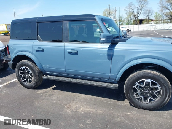 2024 Ford Bronco Outer Banks with VIN 1FMDE8BH8RLB21905, listed as a IAAI auction lot 41903020 with 2,665 mi miles. Bid and sale history available at carsss.com. Image 14.