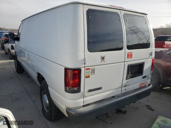 2006 Ford Econoline Cargo Van with VIN 1FTNE24L76HB05555, listed as a Copart auction lot 43801585 with 196,366 mi miles and Salvage Title. Bid and sale history available at carsss.com. Image 2.