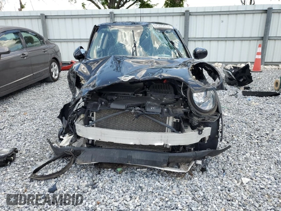 2021 MINI Hardtop Cooper with VIN WMWXR3C05M2P13632, listed as a Copart auction lot 62595415 with 38,797 mi miles and Clean title. Bid and sale history available at DreamBid. Image 5.