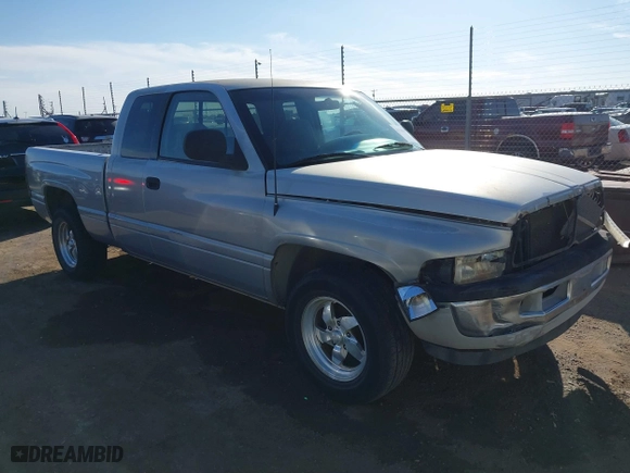 1998 Dodge Ram 1500 with VIN 3B7HC13Y2WG160581, listed as a IAAI auction lot 41564637 with 266,478 mi miles. Bid and sale history available at carsss.com. Image 1.