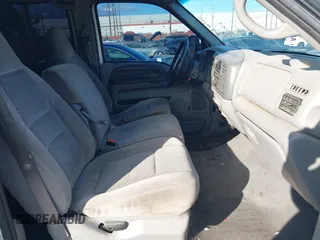 2001 Ford F-250 XL with VIN 1FTNW20F51EA63488, listed as a IAAI auction lot 41280122 with 451,069 mi miles and . Bid and sale history available at DreamBid. Image 5.