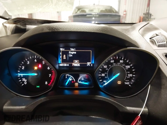 2017 Ford Escape SE with VIN 1FMCU9GD8HUF04133, listed as a IAAI auction lot 41390354 with 93,139 mi miles. Bid and sale history available at carsss.com. Image 7.