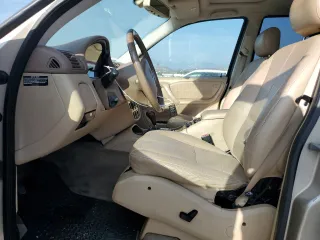 2001 Mercedes-Benz M-Class with VIN 4JGAB72E51A238787, listed as a Copart auction lot 75323734 with 275,411 mi miles and Clean Title. Bid and sale history available at carsss.com. Image 7.