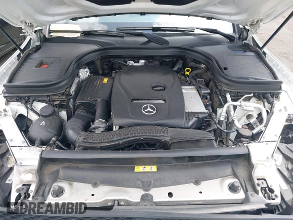 2019 Mercedes-Benz GLC 300 with VIN WDC0G4JB0KF670869, listed as a IAAI auction lot 42106326 with 51,047 mi miles and . Bid and sale history available at DreamBid. Image 10.