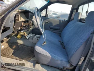1994 Toyota Pickup DLX z VIN 4TARN81P6RZ225806, wystawiony jako Copart lot #41585065 z przebiegiem 138 719 mil mil oraz Czysty tytuł • Clean title. Historia ofert i sprzedaży dostępna na DreamBid. Obrazek 7.