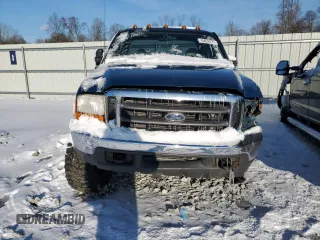 2000 Ford F-350 XL with VIN 1FTSX31F9YEB88587, listed as a Copart auction lot 45626735 with 123,973 mi miles and Salvage Title. Bid and sale history available at DreamBid. Image 5.